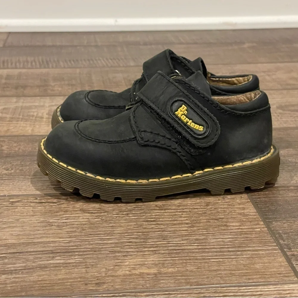 Dr. Martens Toddler Black Leather Suede Hook & Loop shoes SZ UK 8 US 9 England